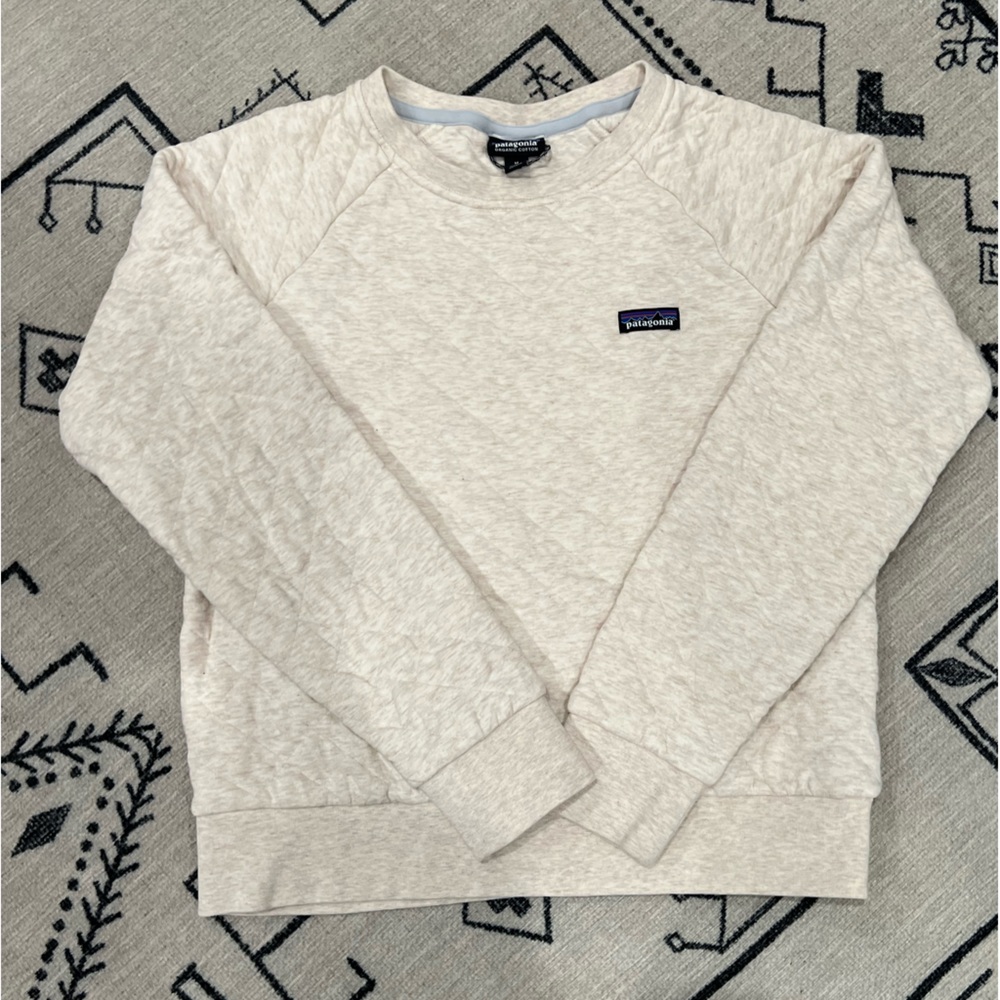 Quilted Cotton Patagonia Sweatshirt in Heathered Cream size M